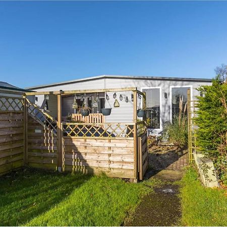 Oase Aan De Kaag Villa Warmond Bagian luar foto