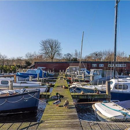 Oase Aan De Kaag Villa Warmond Bagian luar foto