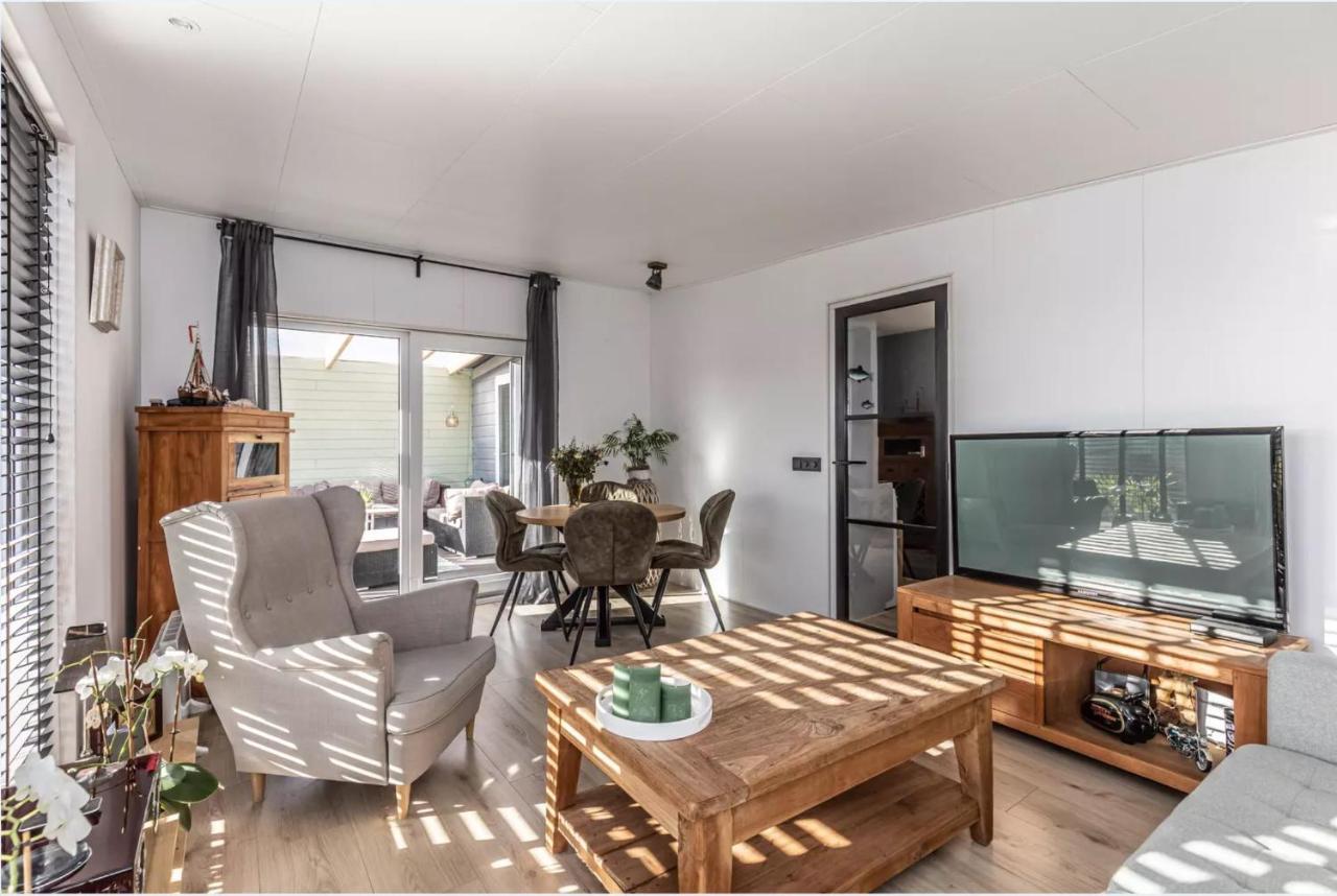 Oase Aan De Kaag Villa Warmond Bagian luar foto