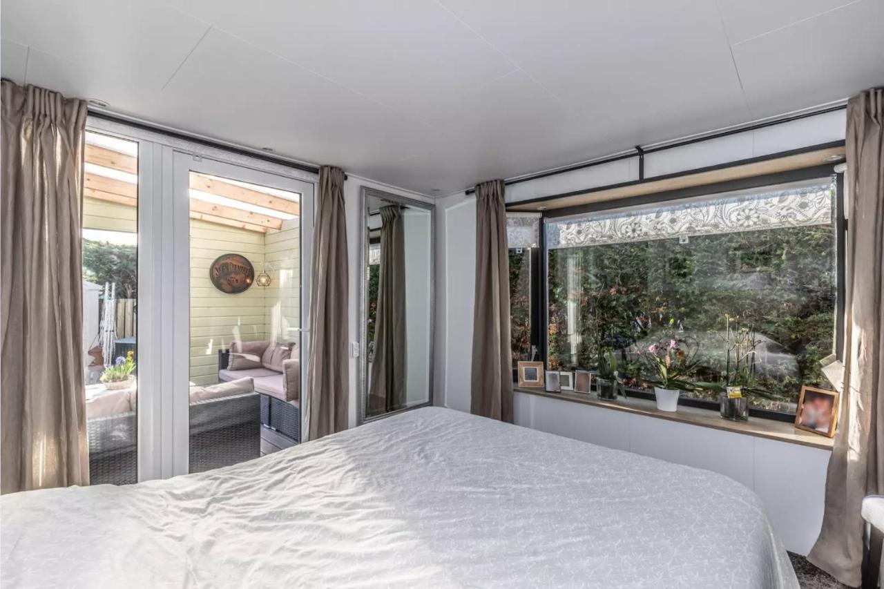 Oase Aan De Kaag Villa Warmond Bagian luar foto